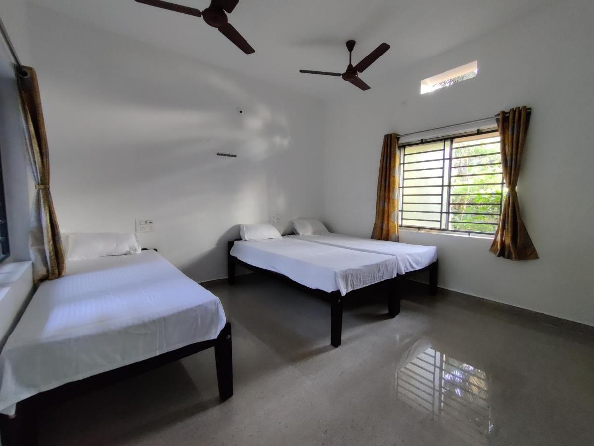Surya Beach Cafe And Stay Gokarna  Exterior photo