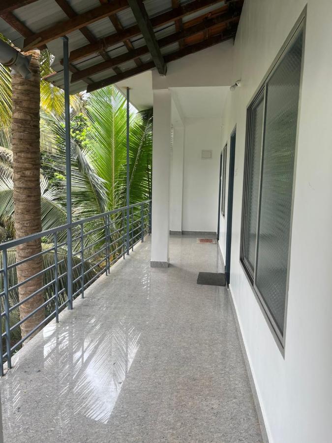 Surya Beach Cafe And Stay Gokarna  Exterior photo